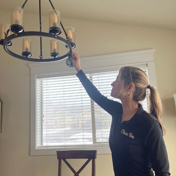 clean-bee-600x600 1 Recurring cleaning in Spokane, WA